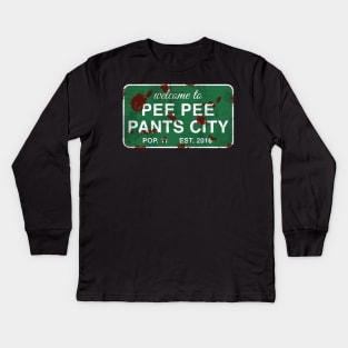Pee Pee Pants City (TV Version) Kids Long Sleeve T-Shirt